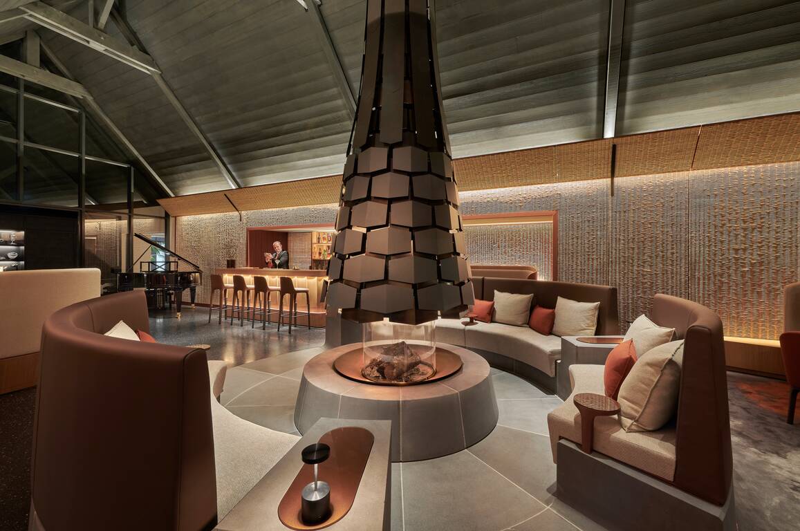 Cheminée du Château Saint-Jean Officiel